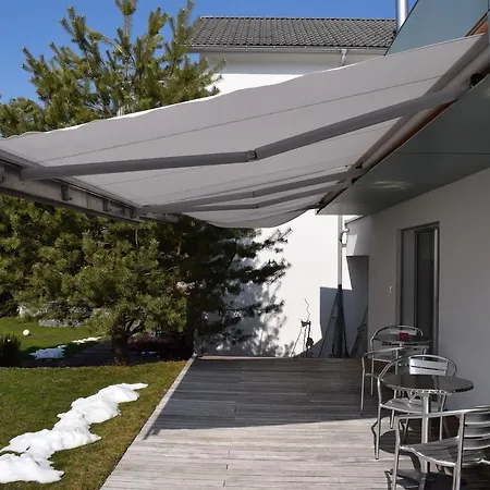 Calanda Bed & Breakfast Igis