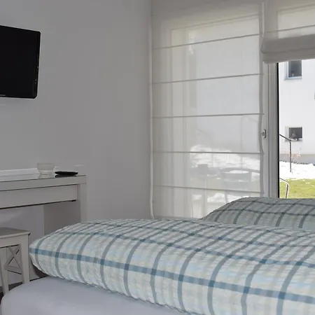 Calanda Bed & Breakfast Igis